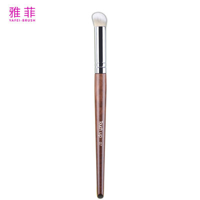 comprar TOUCH UP 07 Escova de concelebrador angular de marca privada OEM ODM Fabricante Cabelos densos veganos Professional Escova de maquiagem livre de crueldade Fabricação em linha