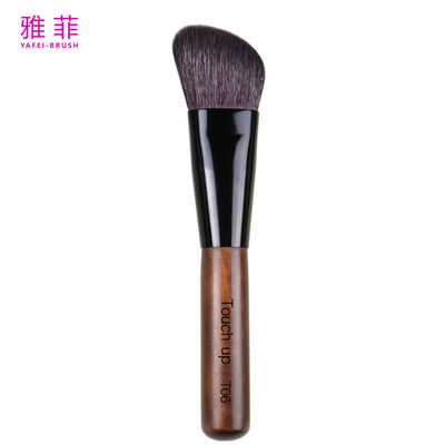 comprar T06 Logotipo personalizado de maquiagem de contorno angular escova natural de cabelo Gaot tubo de cobre de madeira de manobra artesanal Fabricação em linha