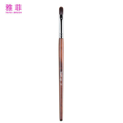 TOUCH UP 22 Multifunção Mini Lips Brush Single Eye Shadow And Concealer Escovas de cabelo sintético com logotipo